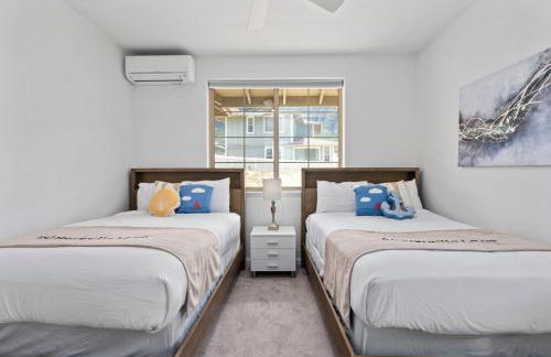 # Marbella Lane-Elegant 3BR Getaway with Superb Views - Foto 21