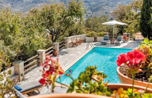 Skopelos luxurious villa "Aloupi" - Foto 62