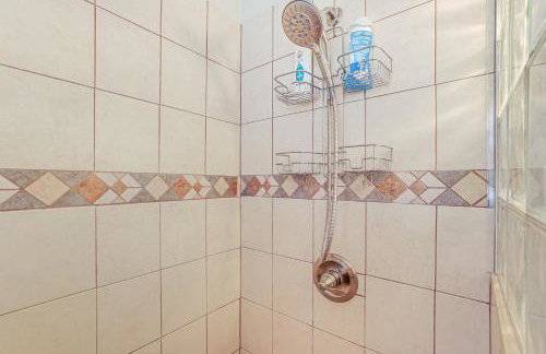 4 Mi to Historic Dtwn Venice Home with Heated Pool! - Foto 17