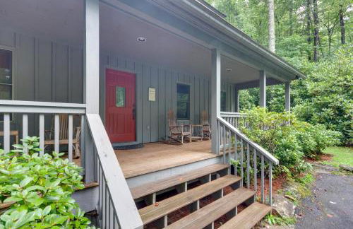 Creekside Family Retreat by Waterfalls and Hiking! - Foto 34