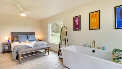 Serene Burnet Getaway with Buchanan Lake Views! - Foto 2