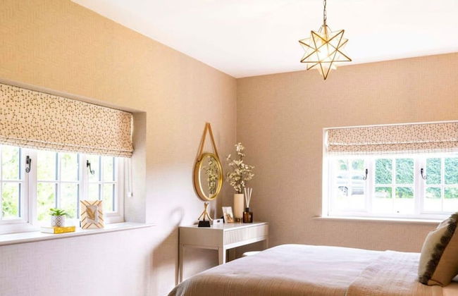 Luxurious 4 Bedroom Vineyard Villa Stanlake Park - Foto 49