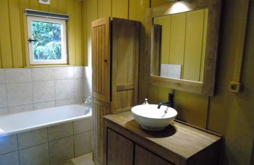 Maison L'Hirondelle Rustique à Tournavaux - Foto 13