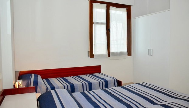 Beachfront Two-room Flat With Side sea View - Foto 3