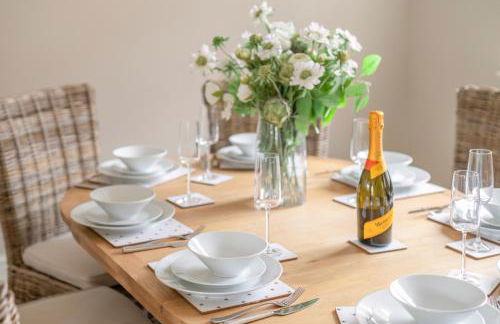 West Gables - Photo 9