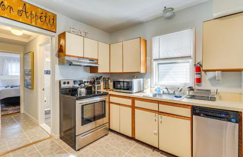 Beachfront, Dog-Friendly Milford Getaway with Yard! - Foto 15