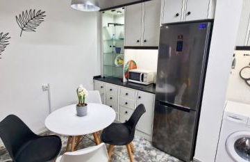 Blue House - Photo 14