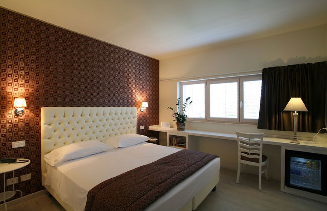 Nuova Opera Rooms - Photo 8