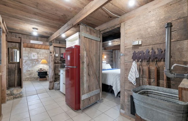 Gorgeous Barn Cabin 10min From Main St! - Foto 2
