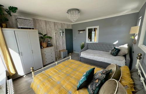 Detached Bungalow Private Hot Tub With Log Burner - Foto 16