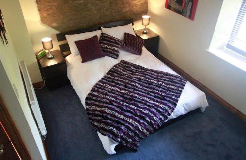 One Bedroom Character Cottage - Photo 5