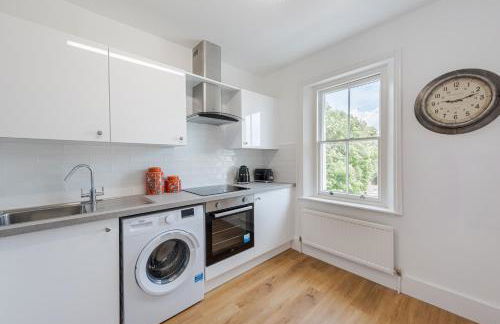 Chic 1BR Teddington Apartment Modern & Bright - Foto 17