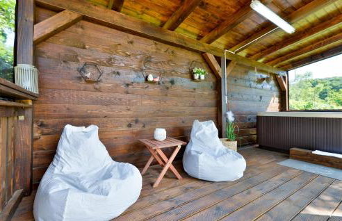 Amazing Home In Lopatinec With Jacuzzi - Foto 17