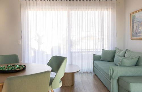 The Mint House - Alimos - Foto 24