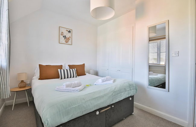 2 Bed House Near Beach with Free Parking - Foto 66