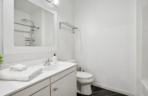 CozySuites Mill District with pool, gym #06 - Foto 9