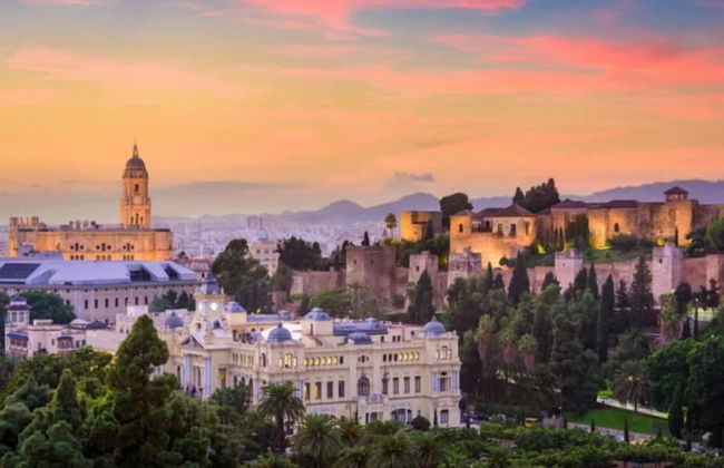 Golondrinas de Malaga - Photo 18