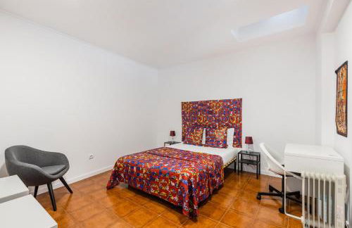 Live, Laugh, Love Beach Guest Home with AC - Foto 44