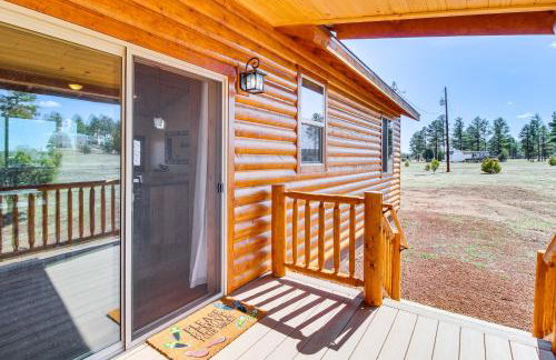 Hike and Snow Play! Overgaard Home with Fireplace - Foto 19