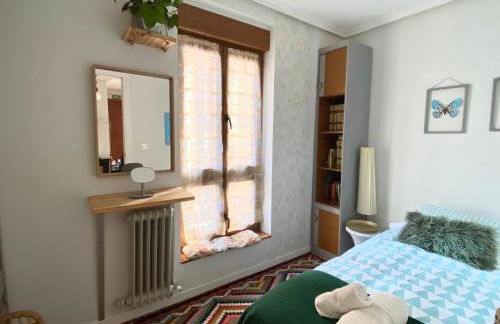 Apartamento La Muralla parking gratis - Foto 13