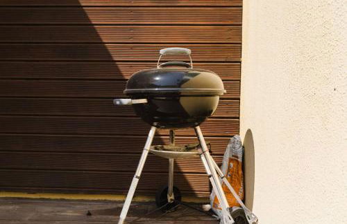 Chiado Gem Private Pool & Patio Retreat - Photo 20