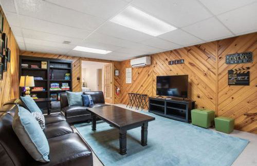 Woodcliff Cottage with Heated Private Pool-Family Friendly - Foto 8