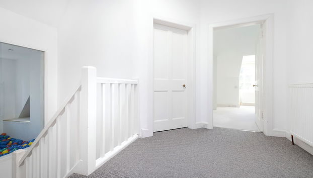 Delightful 3-bed Flat with Parking - Foto 4, Habitación