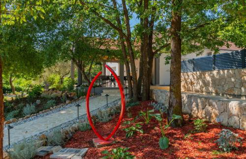 Villa Botanica - Lush Garden and Pool Oasis - Foto 16