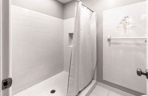 Gator Oasis - Moments from UF - Foto 33