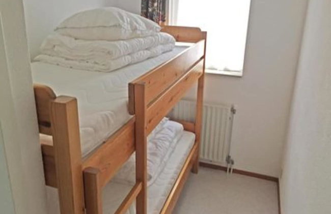 Cosy Bungalow Near the Beach - Photo 10