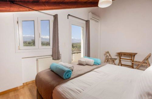 Villa Konstantinos Hilltop Vineyard Escape - Photo 11