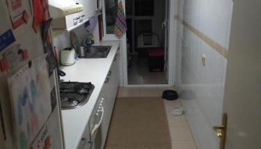 Es HABITACION en piso compartido! - Foto 5