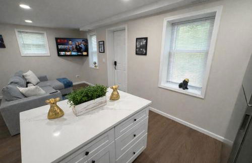 Brand new first floor studio in quiet neighborhood - Foto 1