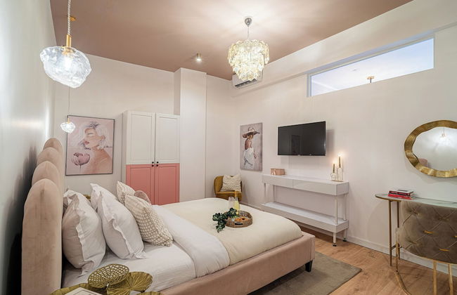 Designer 2-Bedroom Flat with Balcony & Full Amenities Steps from Piata Universitatii - Foto 11