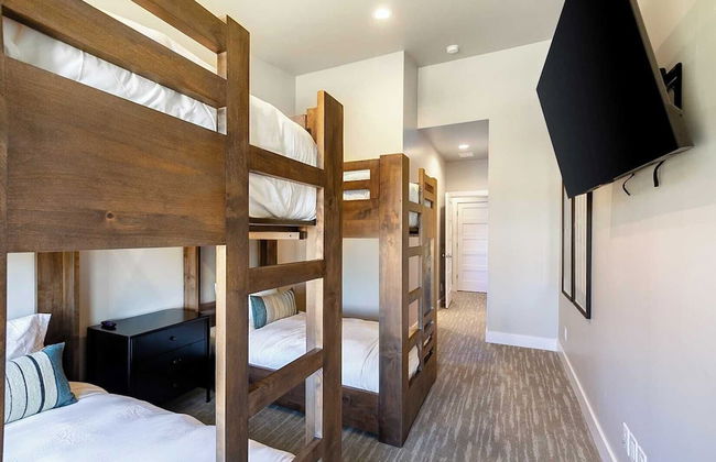 Jordanelle by Avantstay Next to the Reservoir! - Photo 33