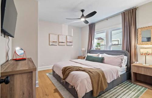 Spacious 4BR in Kamms Corners Cleveland - Game Room - Sleeps 9 - Foto 22