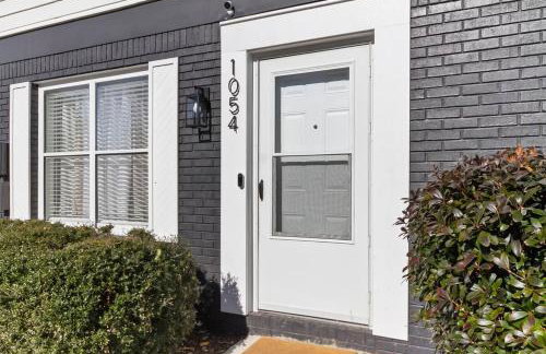 Day Dreamer minutes to Stadium with Fire pit and Parking - Foto 36