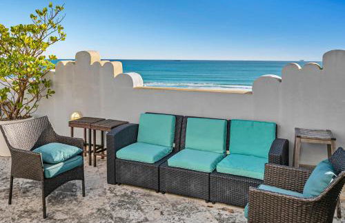 Crown Jewel of Ocean Drive- 2 story Penthouse, 4 Bedrooms & Private rooftop spa - Foto 73