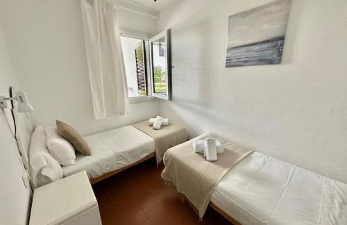 Ca Mestral Son Bou Urbanización típica menorquina. - Foto 14