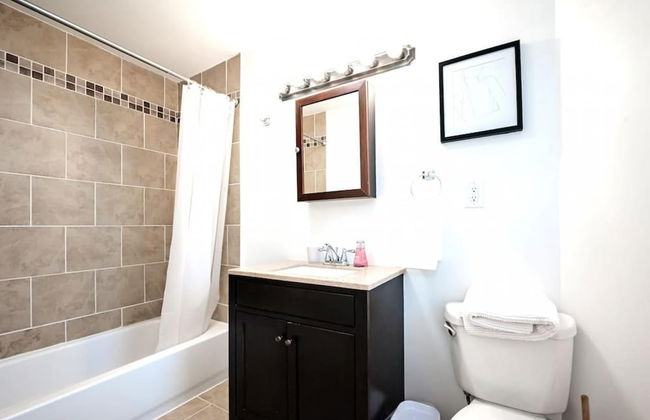 The Terrace at Park Place 2nd Floor Walk up -cozy 2 Bedroom Fast Wifi Free Coffee - Foto 11