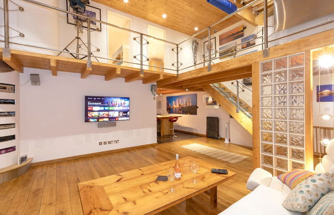 Stylist Split Level 2 Bed With Parking - Foto 1