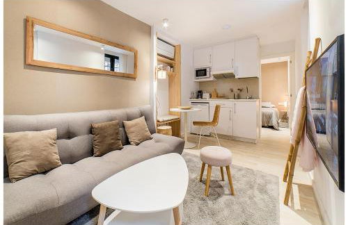 Apartamentos Madrid Rio - Photo 60