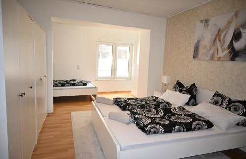 Sehr große Ferienwohnung, Apartment in Kaiserslautern WeHome Classic - Photo 23