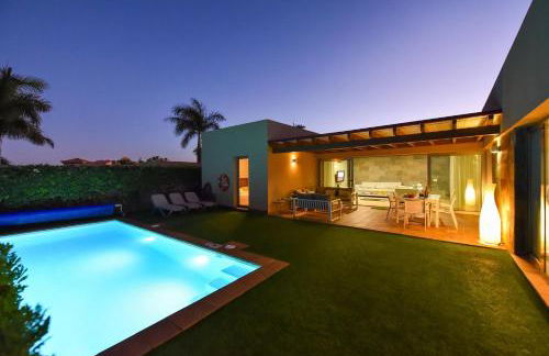 Salobre Villa with Pool Par 4 nr 9 by VillaGranCanaria - Foto 24