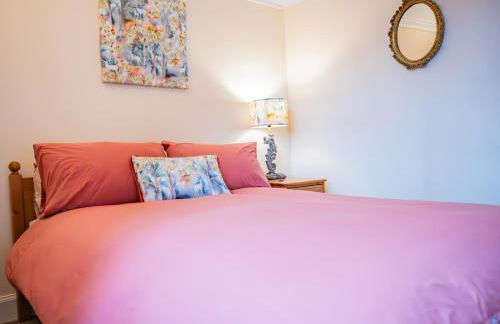 East Wing Apartment in Elgin - Foto 47