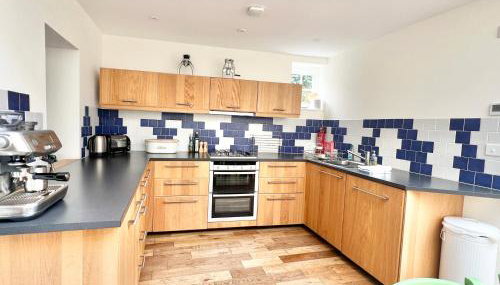 3 bedroom stunning house with garden and amazing sea views - Foto 3, stove, dishwasher, pet friendly, toaster