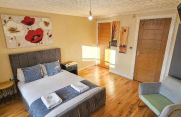 Bridge St 6 Bedroom House - Tranent - Foto 24