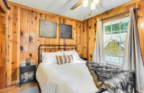 Hike, Ski and Fish Charming Cabin in Twain Harte! - Photo 13