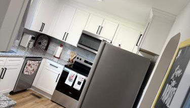 Winston Salem Gem Convenient 4 Bedroom and 2 baths - Foto 3