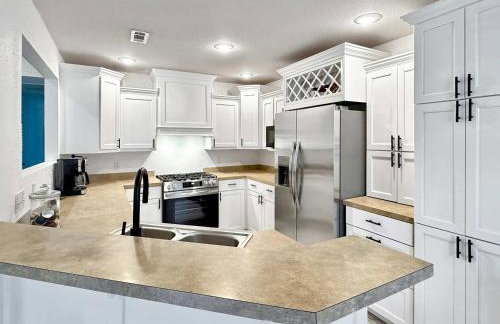 Razorback Retreat- 5 mi to University of Arkansas - Foto 4